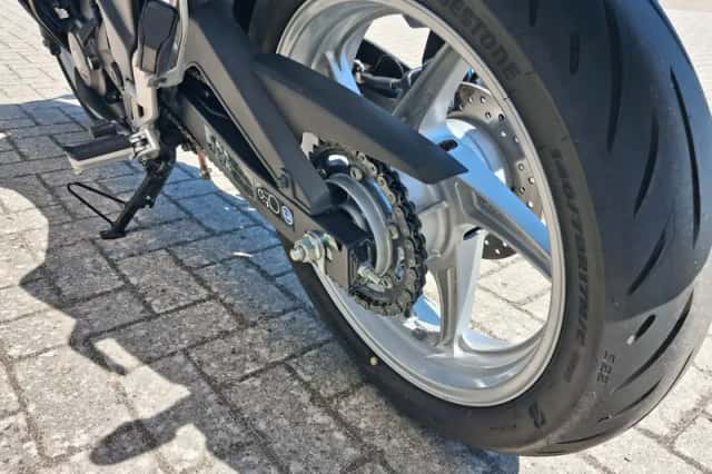 Honda CBR250R (2011) thumbnail 5