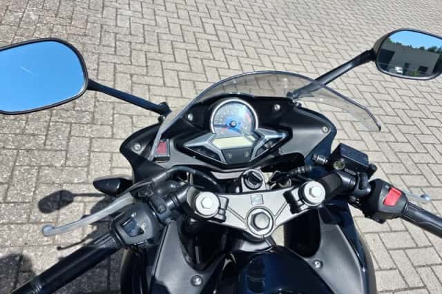 Honda CBR250R (2011) thumbnail 6