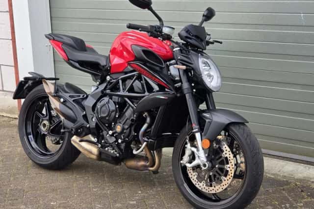 MV Agusta Brutale 800 Rosso (2023) thumbnail 1
