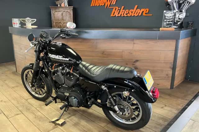 Harley-Davidson Sportster Roadster (2017) thumbnail 4