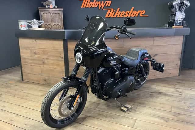 Harley-Davidson 103 Dyna Streetbob Club Style Black Edition Saddlemen (2015) thumbnail 5