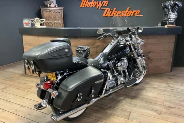 Harley-Davidson Road King Classic (2008) thumbnail 2