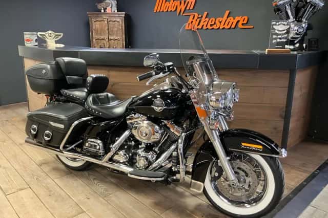 Harley-Davidson Road King Classic (2008) thumbnail 3