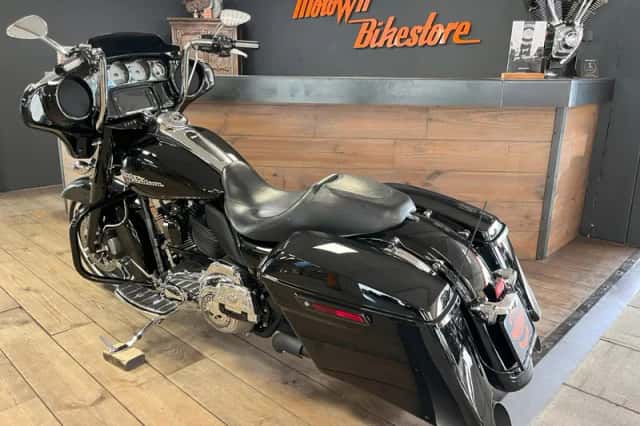 Harley-Davidson 103Ci Streetglide Special Vivid Black Crusher Exhaust (2015) thumbnail 4