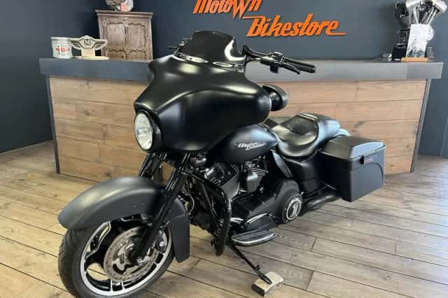 Harley-Davidson Street Glide (2010) thumbnail 5