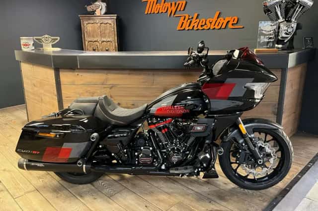 Harley-Davidson Road Glide (2026) thumbnail 1