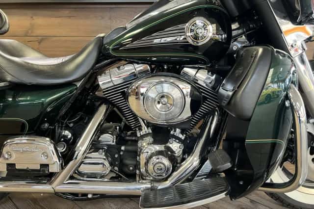 Harley-Davidson Ultra Glide White Wall Tires Vance Hines (1999) thumbnail 6