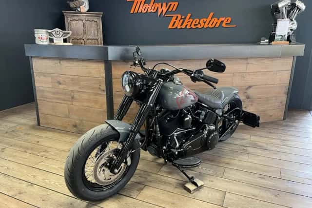 Harley-Davidson Softail Slim (2016) thumbnail 5