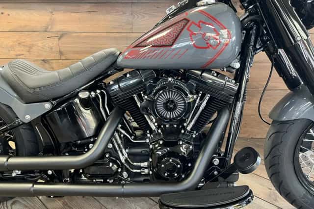 Harley-Davidson Softail Slim (2016) thumbnail 6
