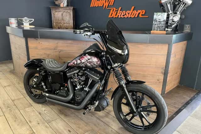 Harley-Davidson 103 Dyna Streetbob Club Style Vance Hines Exhaust (2014) thumbnail 3