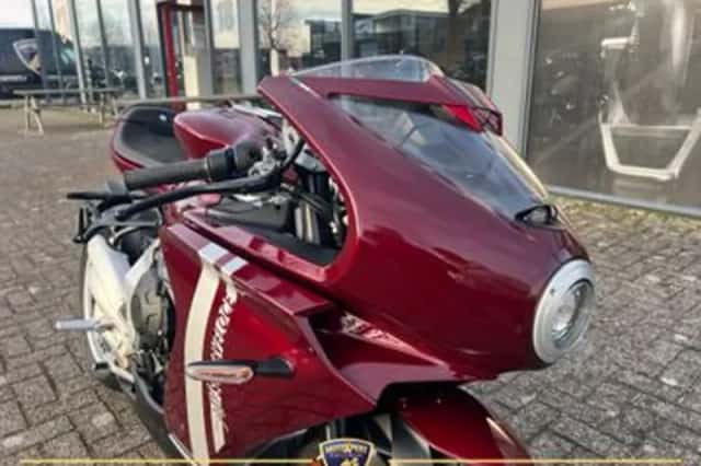 MV Agusta Superveloce 98 (2026) thumbnail 3