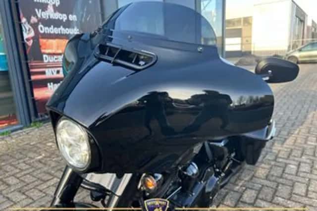 Harley-Davidson Street Glide (2023) thumbnail 4