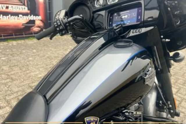Harley-Davidson Street Glide (2021) thumbnail 3