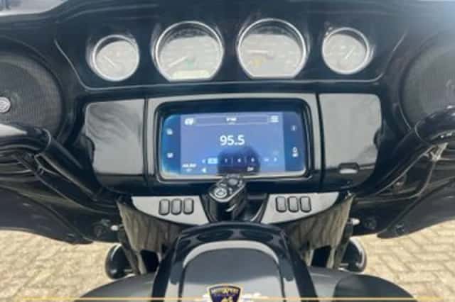 Harley-Davidson Street Glide (2021) thumbnail 5