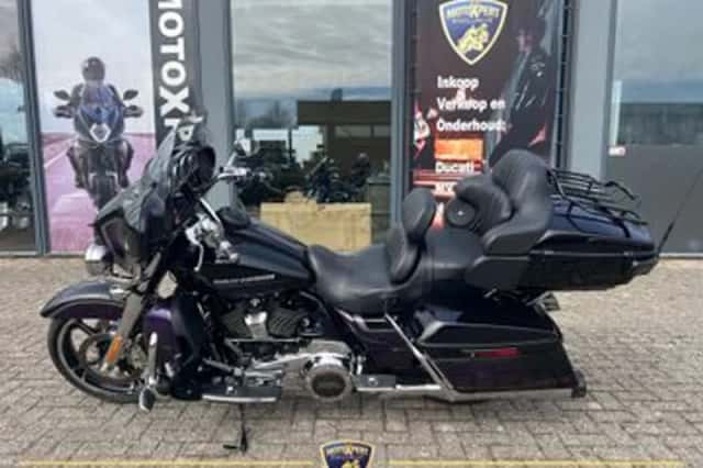 Harley-Davidson Electra Glide (2021) thumbnail 2