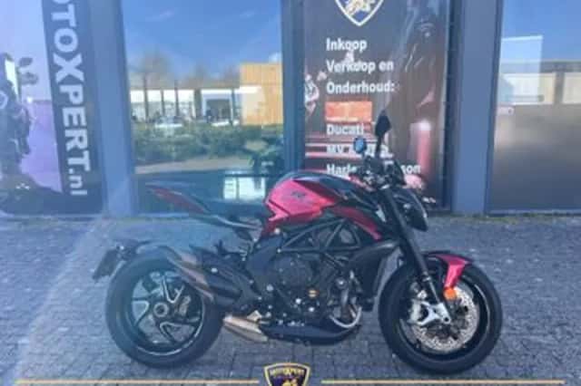 MV Agusta Brutale 800 (2024) thumbnail 2