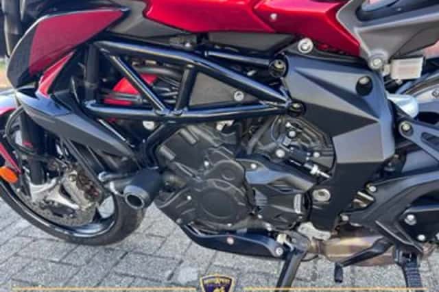 MV Agusta Brutale 800 (2024) thumbnail 6