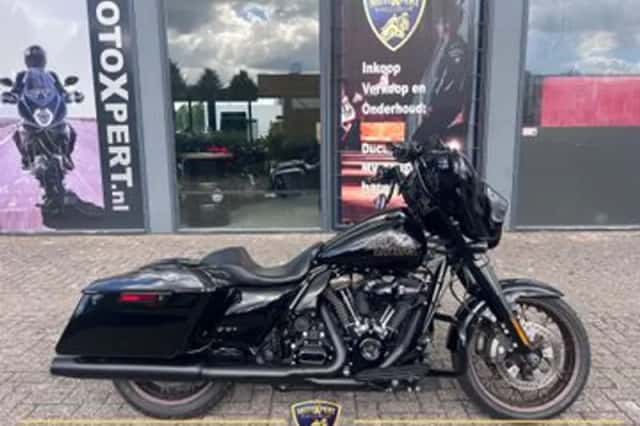 Harley-Davidson Street Glide ST (2023) thumbnail 1