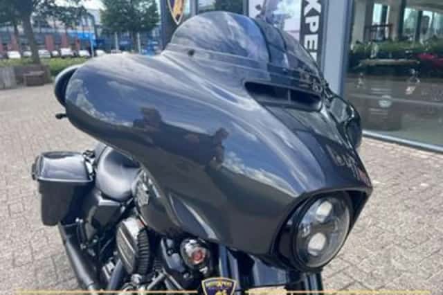 Harley-Davidson Street Glide (2022) thumbnail 5
