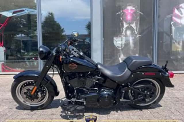 Harley-Davidson FAT BOY S (2017) thumbnail 2