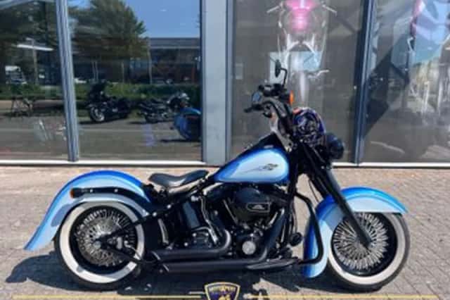 Harley-Davidson Softail Slim (2017) thumbnail 1