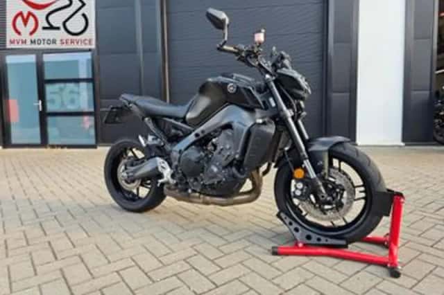 Yamaha MT-09 (2023) thumbnail 1