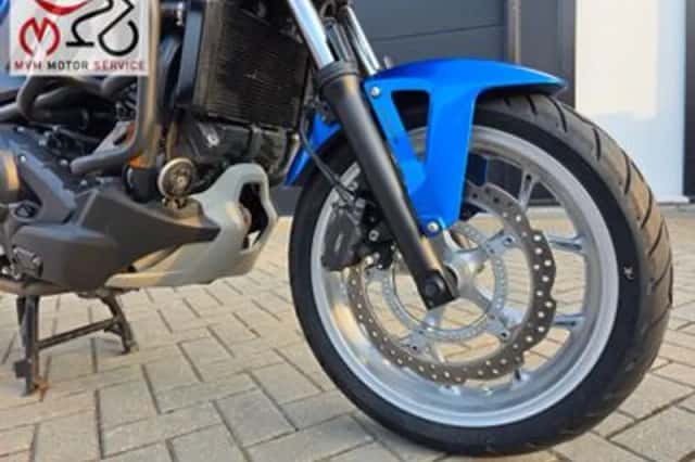 Honda NC750X (2017) thumbnail 3