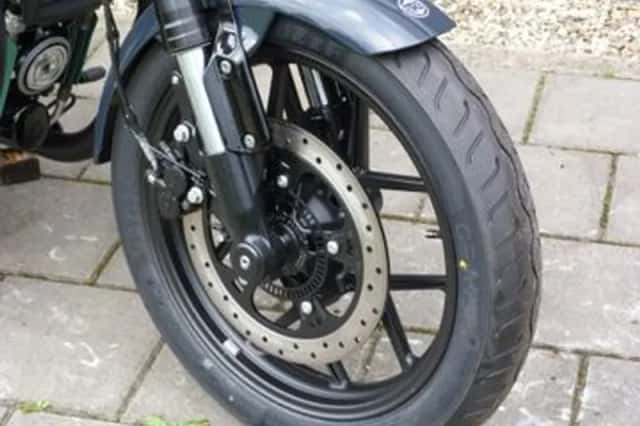 Royal Enfield Shotgun 650 (2026) thumbnail 3