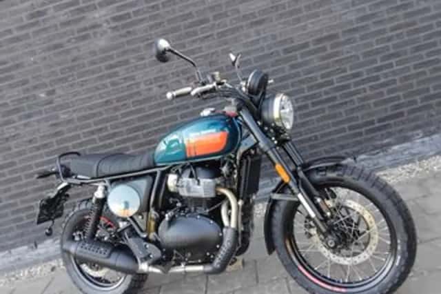 Royal Enfield Bear 650 (2026) thumbnail 1