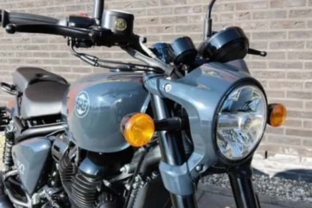 Royal Enfield Shotgun 650 (2026) thumbnail 2