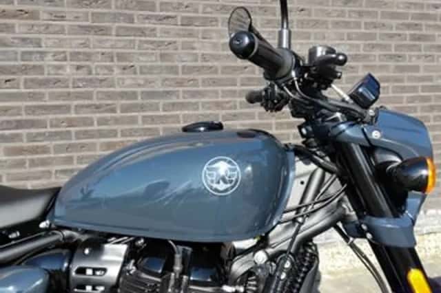 Royal Enfield Shotgun 650 (2026) thumbnail 4