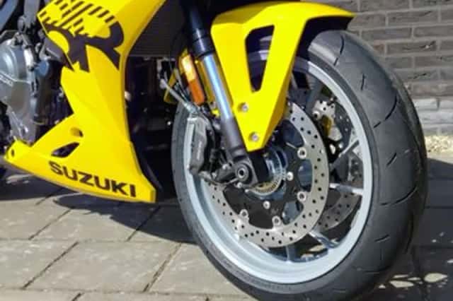 Suzuki GSX-8R (2026) thumbnail 3