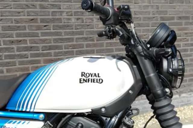 Royal Enfield Guerrilla 450 (2026) thumbnail 4