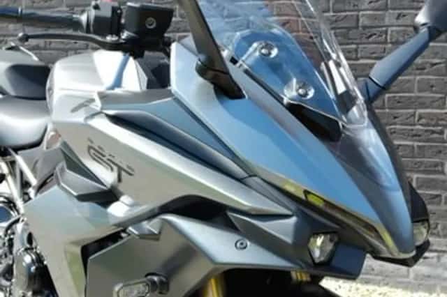 Suzuki GSX-S1000GT (2026) thumbnail 2