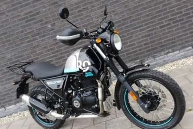 Royal Enfield Scram 411 (2023) thumbnail 1