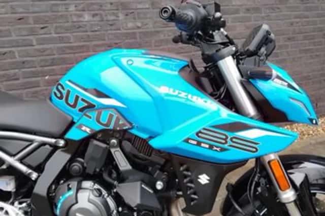 Suzuki GSX-8S (2025) thumbnail 3