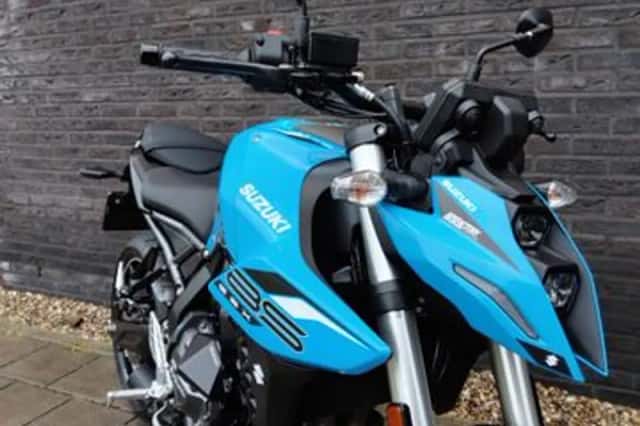 Suzuki GSX-8S (2025) thumbnail 4