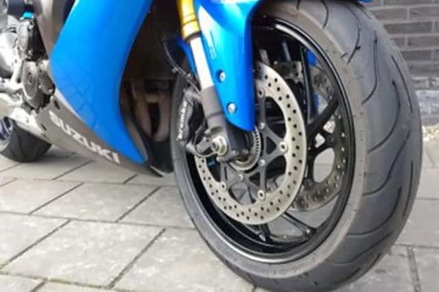 Suzuki GSX S 1000F (2017) thumbnail 5