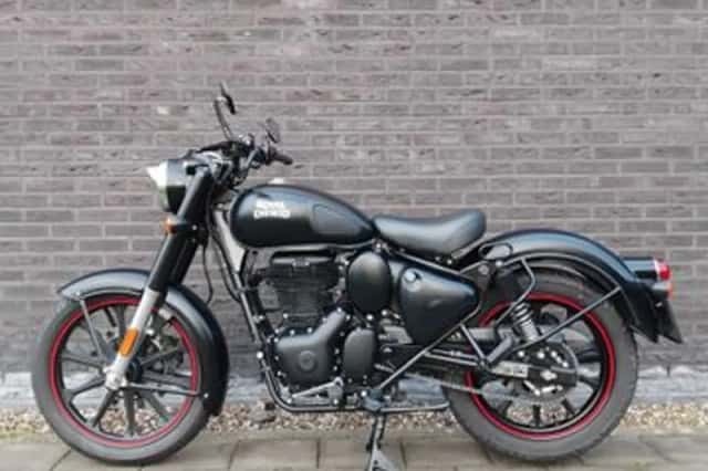 Royal Enfield Classic 350 (2024) thumbnail 2