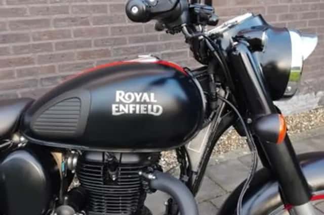 Royal Enfield Classic 350 (2024) thumbnail 3