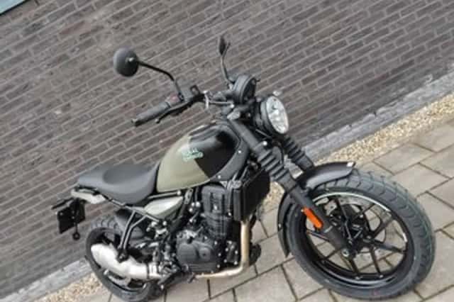 Royal Enfield Guerrilla 450 (2026) thumbnail 1