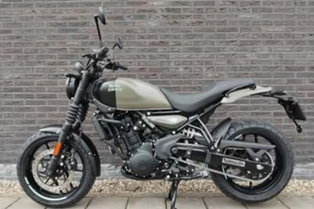 Royal Enfield Guerrilla 450 (2026) thumbnail 2