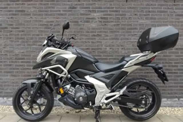 Honda NC750X (2021) thumbnail 2