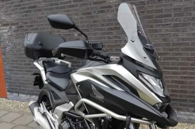 Honda NC750X (2021) thumbnail 4