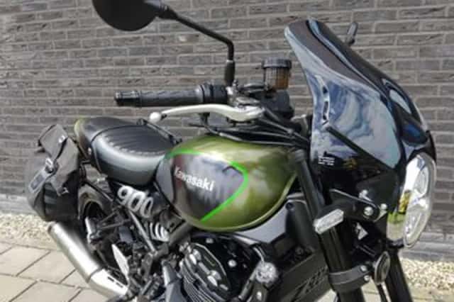 Kawasaki Z900RS (2018) thumbnail 4