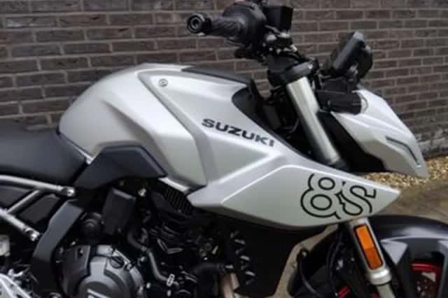 Suzuki GSX-8S (2025) thumbnail 3