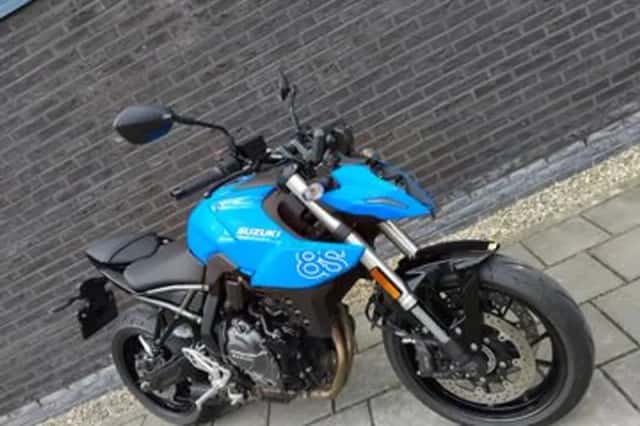 Suzuki GSX-8S (2025) thumbnail 1