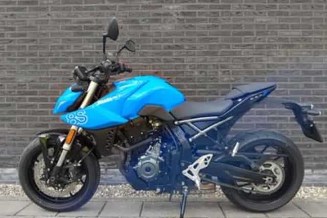 Suzuki GSX-8S (2025) thumbnail 2