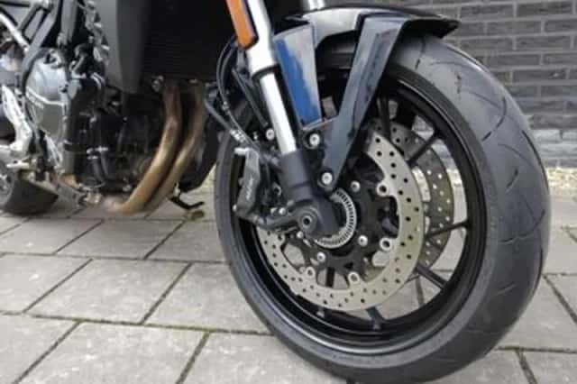 Suzuki GSX-8S (2025) thumbnail 4