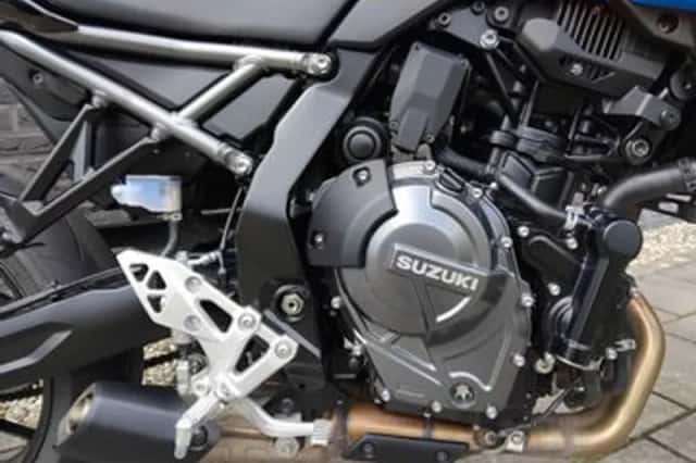 Suzuki GSX-8S (2025) thumbnail 6